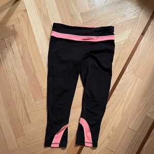 Lululemon cropped leggings